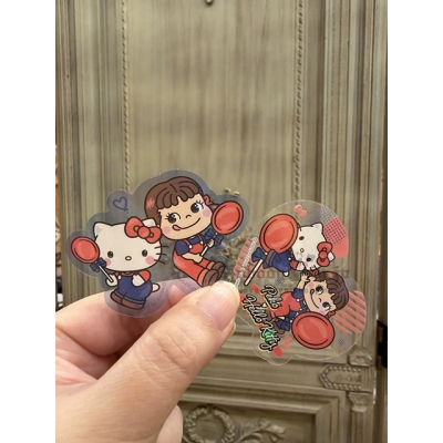 不二家Peko牛奶妹x Sanrio聯名2入透明貼紙盲袋 現貨