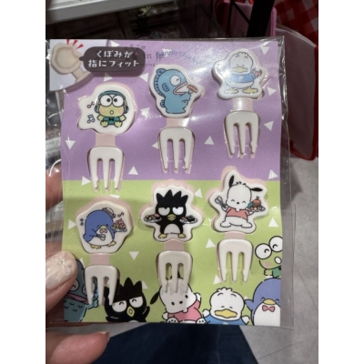 DAISO x Sanrio聯名6入便當餐叉組(VIP下標限定請勿自行下單)