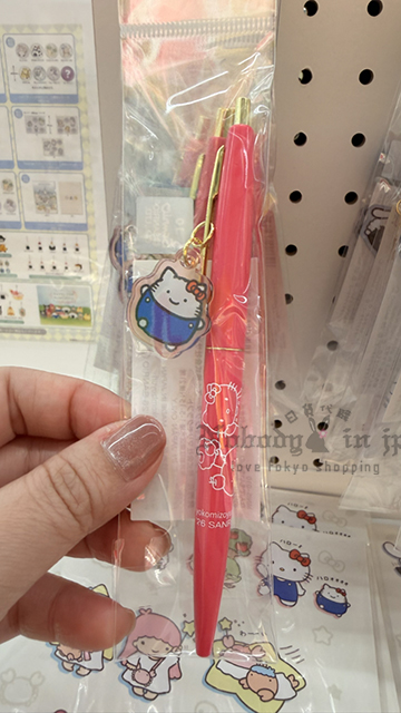 橫溝友里朗萌綺盟 x Sanrio聯名小吊飾原子筆