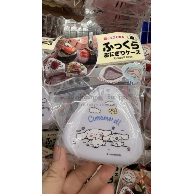 DAISO x Sanrio 三角飯糰飯盒