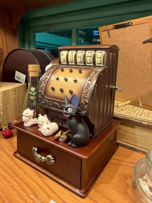 LINE_ALBUM_0110收單2月初出貨（吉トカ宮崎駿專區）_260103_16_結果.jpg