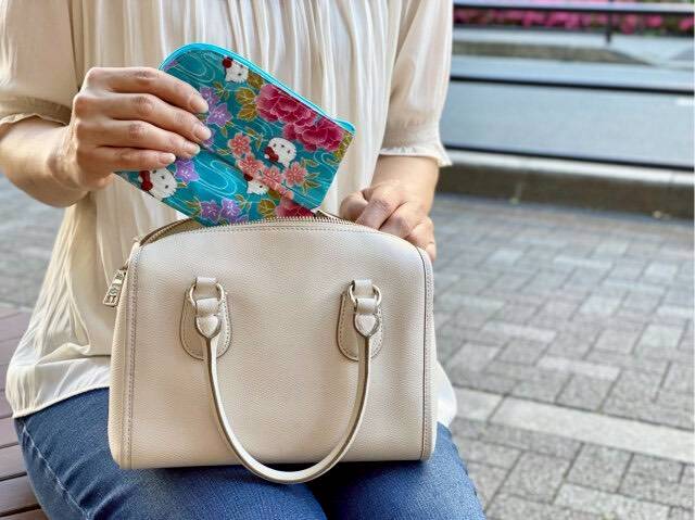 LINE_ALBUM_0410收單5月底出貨（京都kitty口金包專賣店）_260408_230.jpg